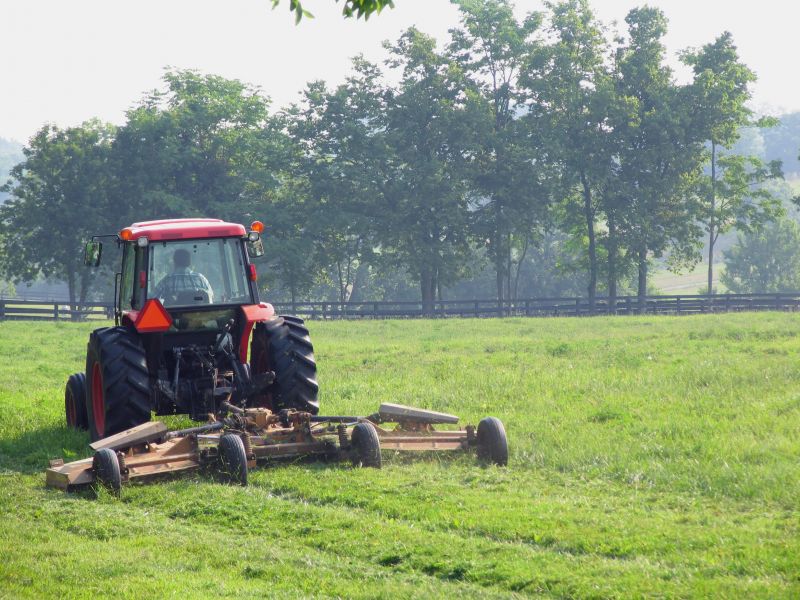 Tractor Mowing in Waldorf, MD